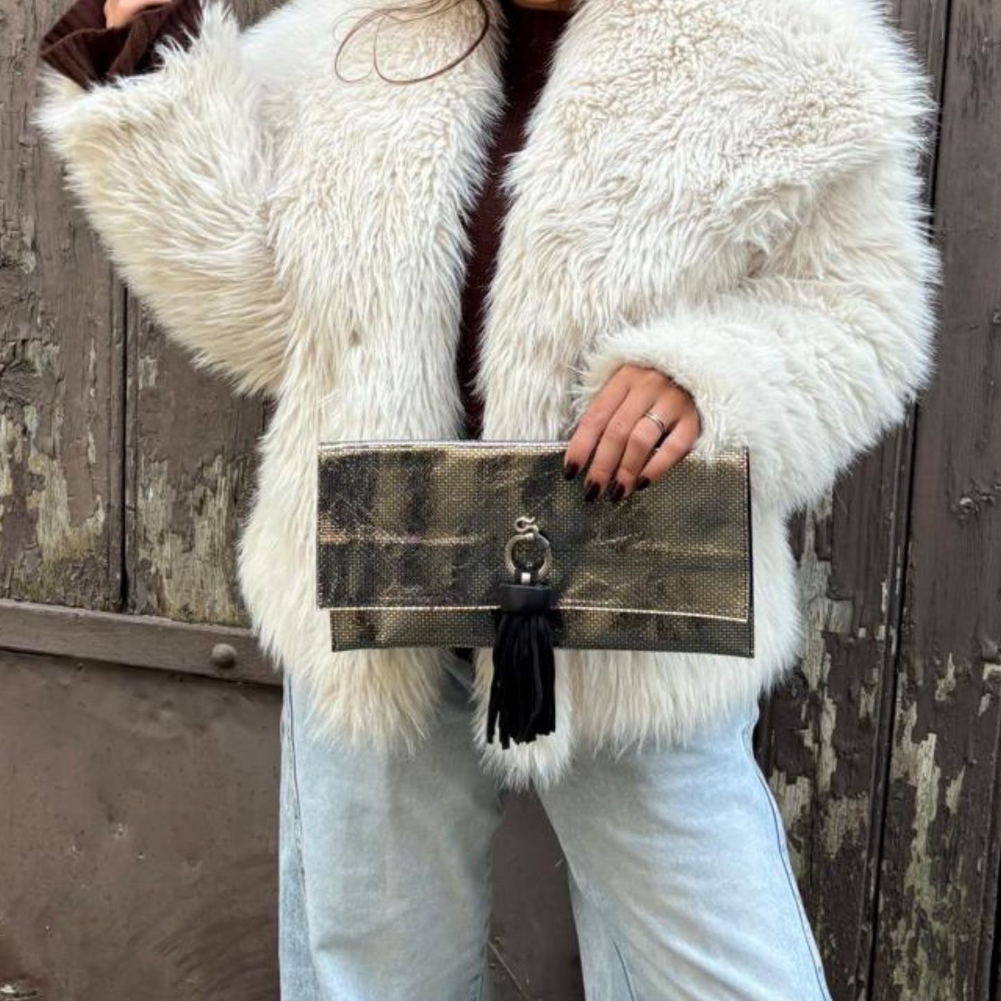 Bolso Pompón Platino